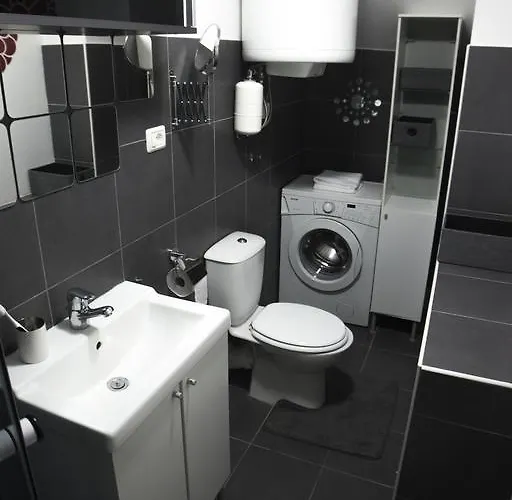 Via Liberta アパート